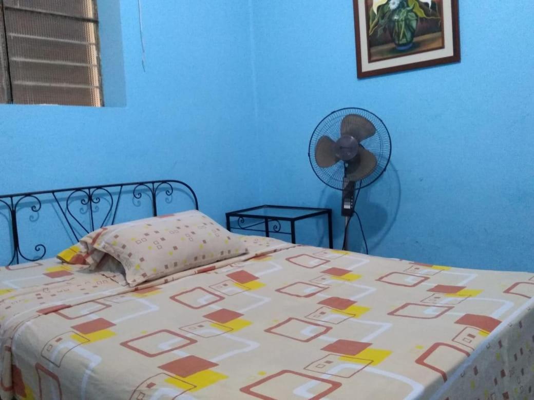 טרוחיו Hostal Virrey & Tours מראה חיצוני תמונה