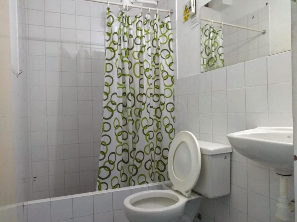 טרוחיו Hostal Virrey & Tours מראה חיצוני תמונה