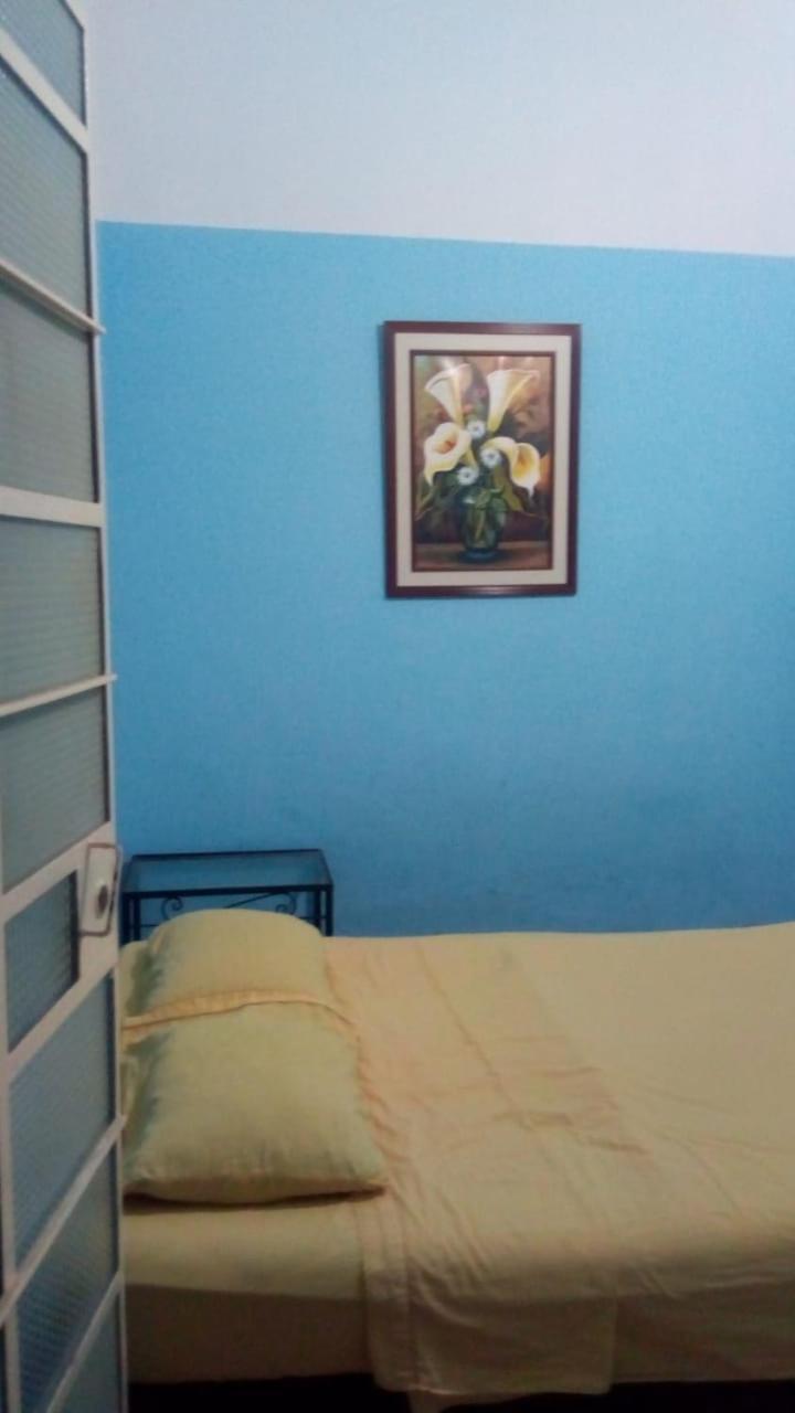 טרוחיו Hostal Virrey & Tours מראה חיצוני תמונה